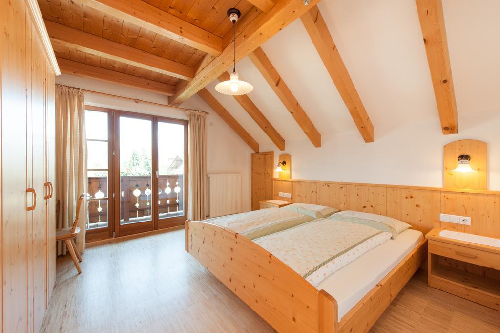 Residence Pichlerhof Rasun di Sopra Rom bilde
